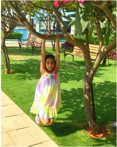 Tye-Dye Twirl